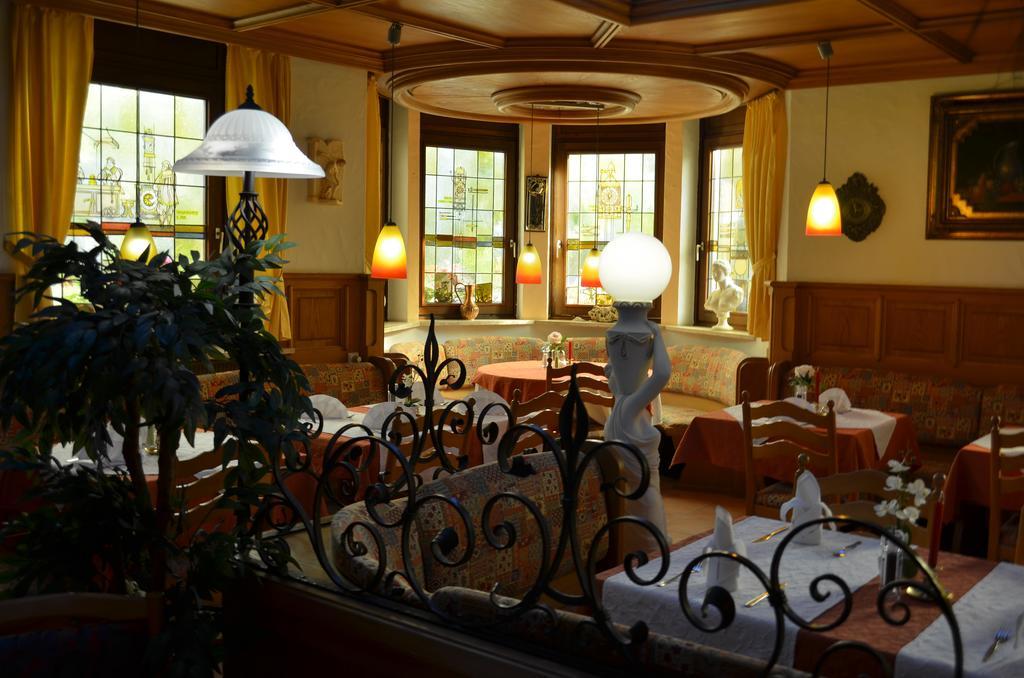 וילינגן-שוונינגן Hotel Royal מראה חיצוני תמונה